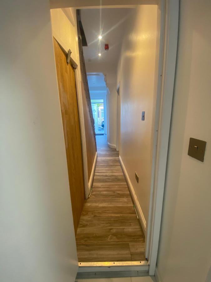 Cosy House In Newham Apartment London Luaran gambar