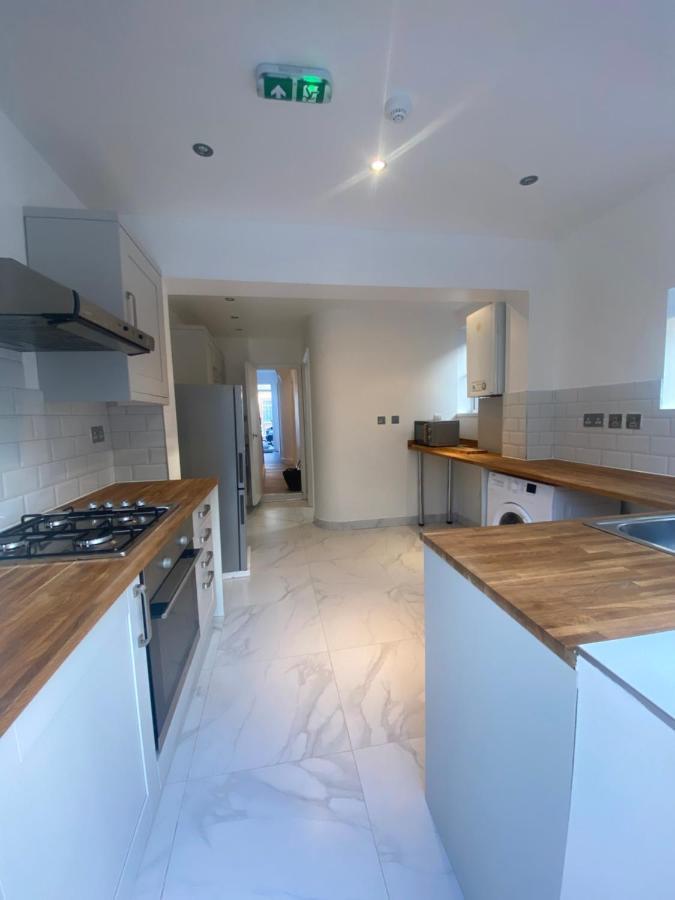 Cosy House In Newham Apartment London Luaran gambar