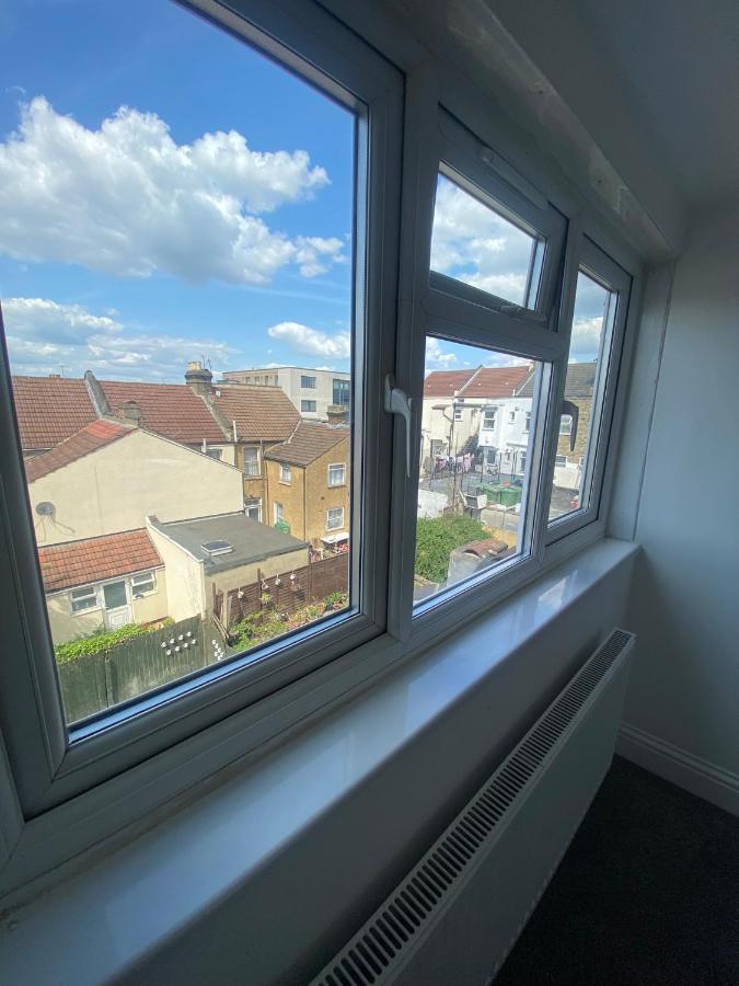 Cosy House In Newham Apartment London Luaran gambar